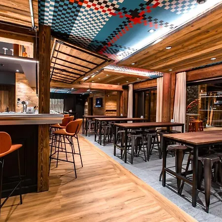Neve Hotel